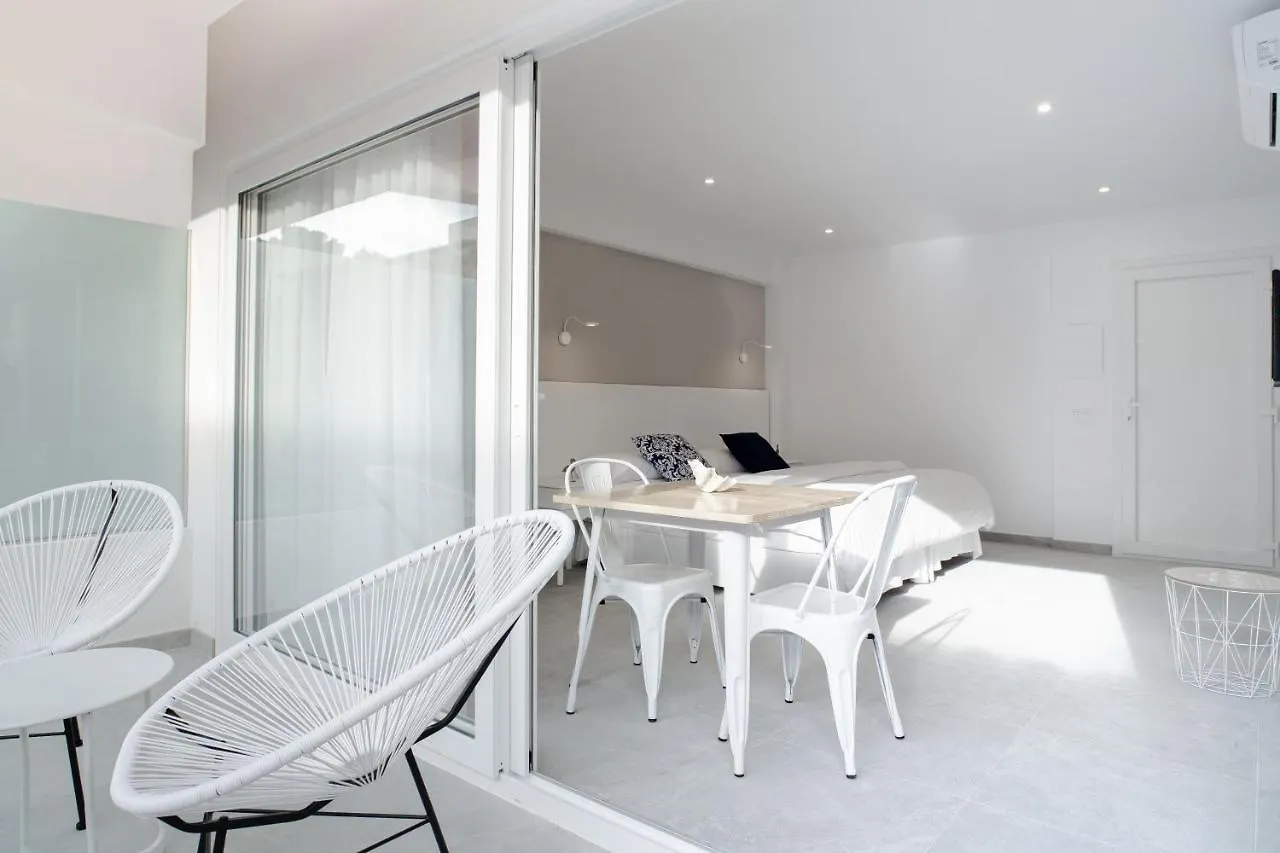 Inner Kompas Studios - Adults Only Palmanova Διαμέρισμα